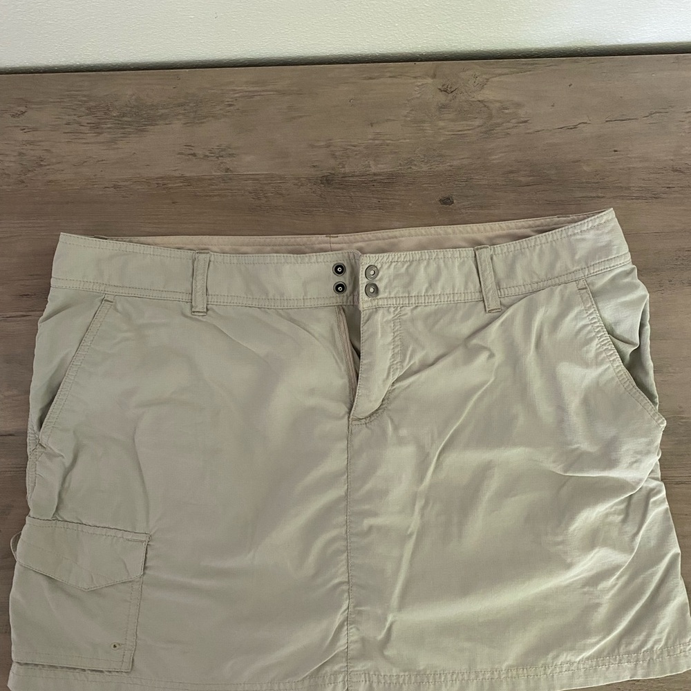 Columbia Tan Outdoor Skort